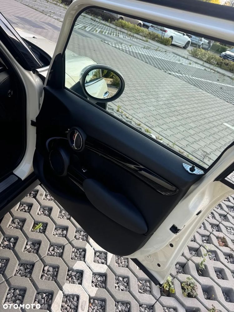 MINI Cooper D - 20