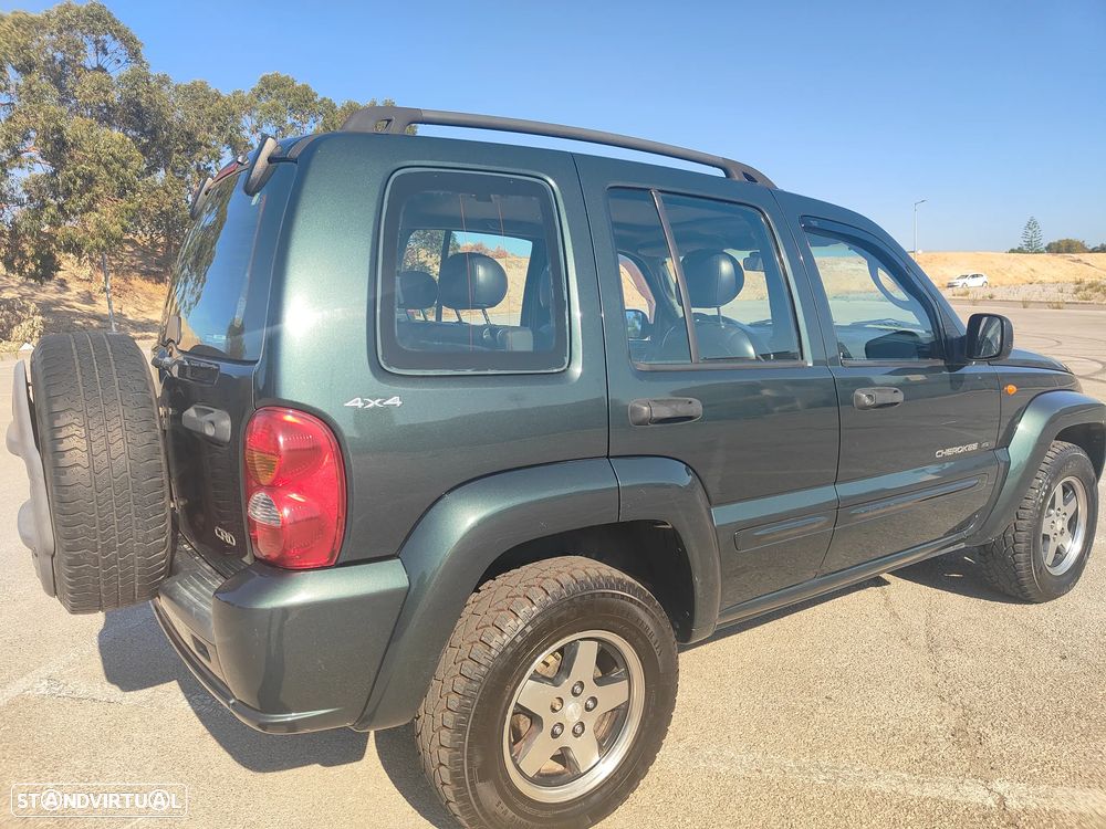 Jeep Cherokee 2001 photo 3