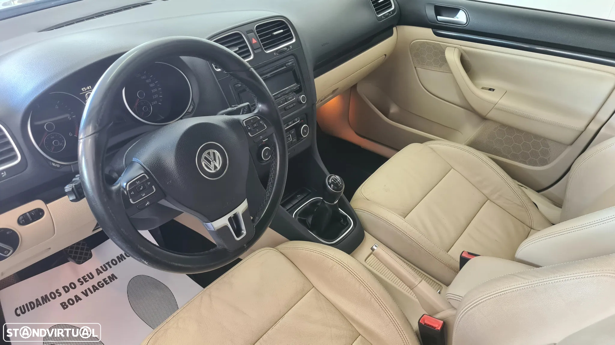 VW Golf Variant 1.6 TDi Confortline - 12