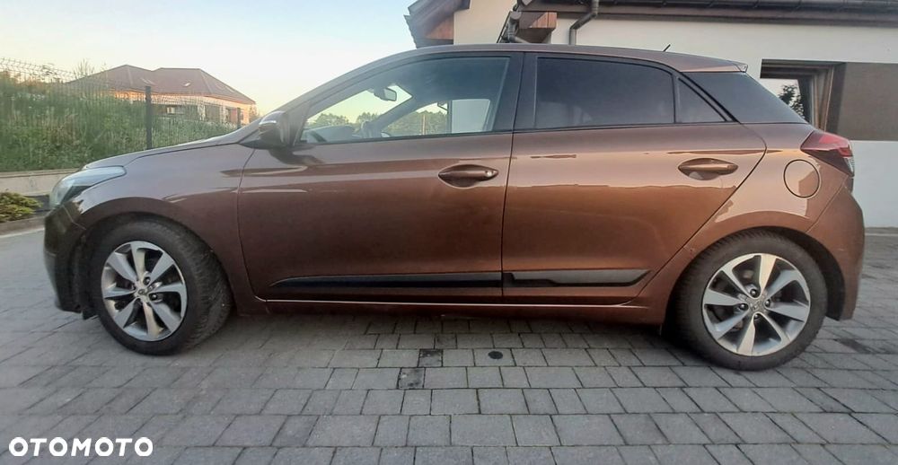 Hyundai i20 1.2 Elegant - 2
