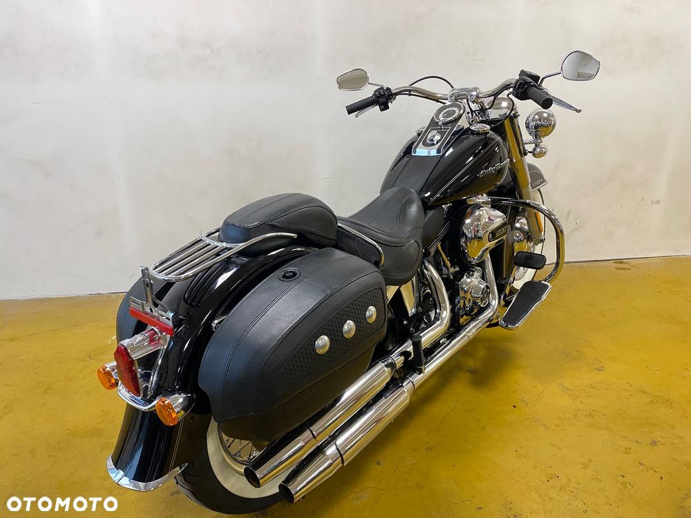 Harley-Davidson Softail Deluxe - 5