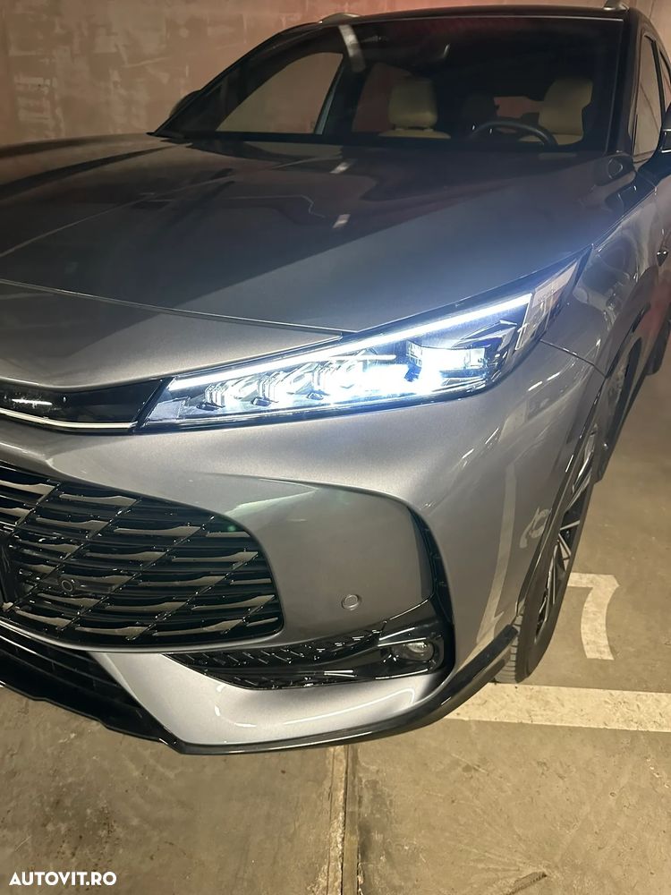 MG HS 1.5 T-GDi 7DCT Exclusive - 10