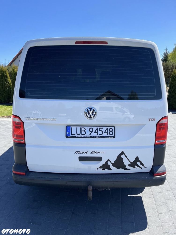 Volkswagen Transporter - 1