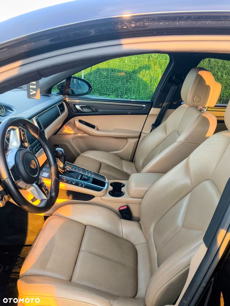 Porsche Macan - 20