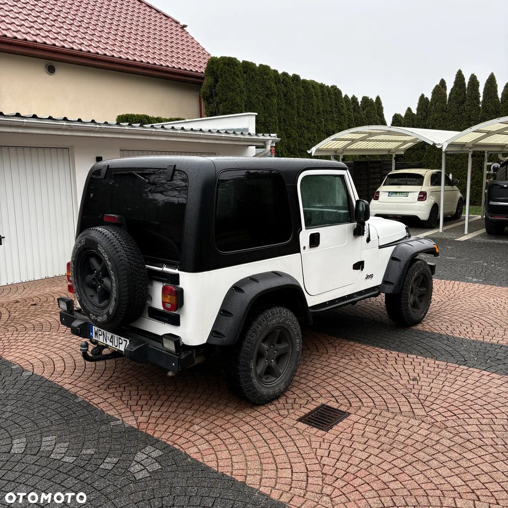 Jeep Wrangler 4.0 Sport - 5