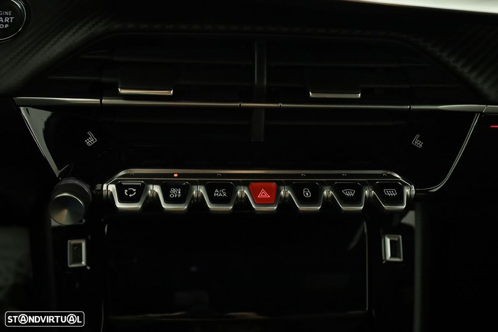 Peugeot e-2008 50 kWh GT - 14