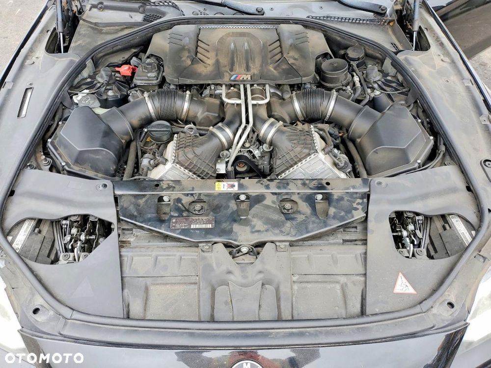 BMW M6 Standard - 12
