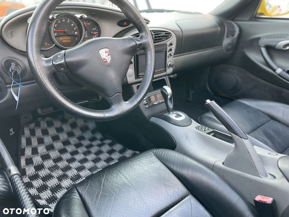 Porsche Boxster - 18