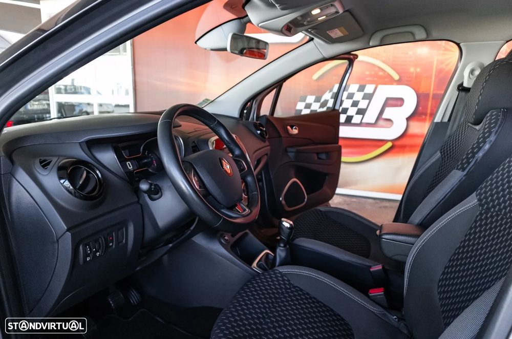 Renault Captur 0.9 TCE Exclusive - 11