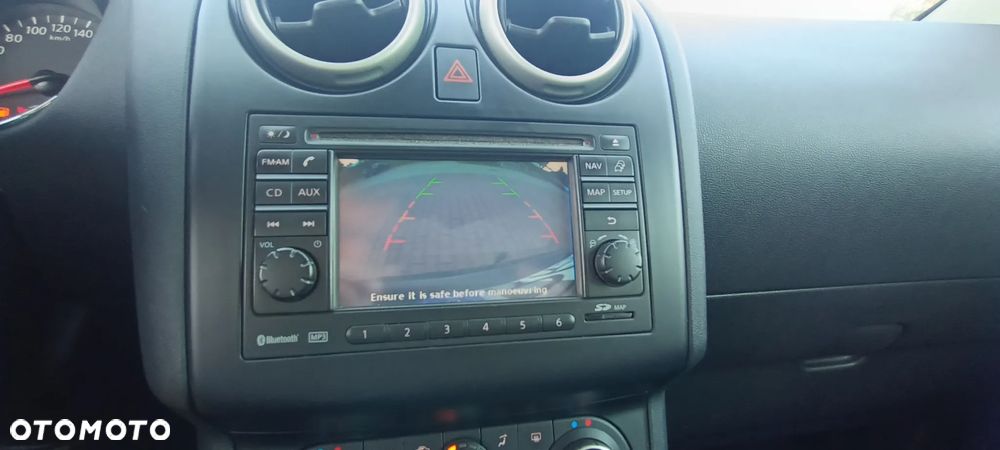 Nissan Qashqai 1.6 dCi Visia S&S - 32