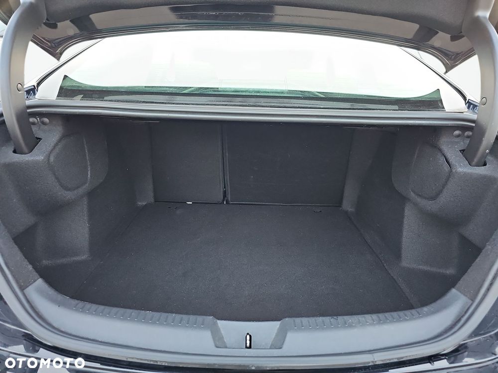 Renault Megane 1.3 TCe Zen - 23