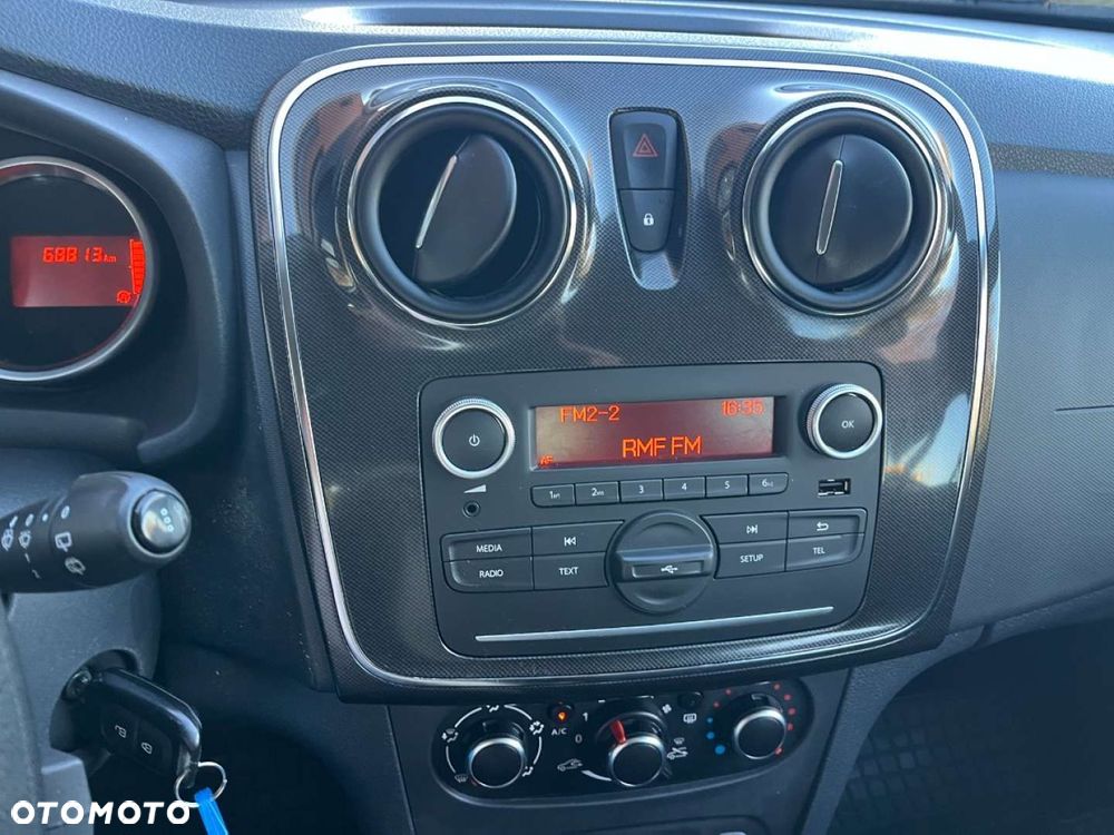 Dacia Sandero Blue dCi 95 Comfort - 10