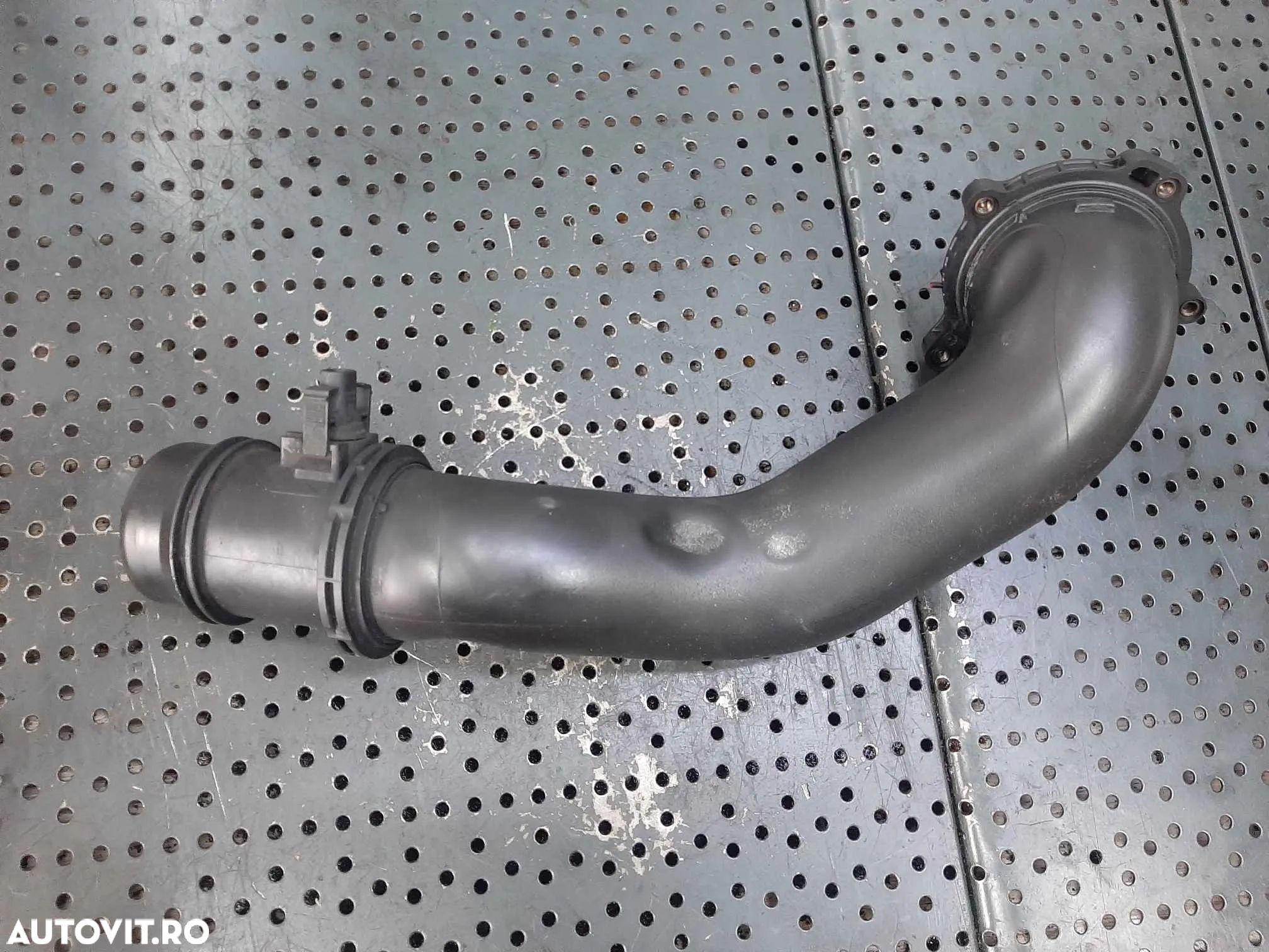 tubulatura intercooler  cu senzor 2.2 cdi  mercedes c-class w204 e-class w212 a6510900242 - 1