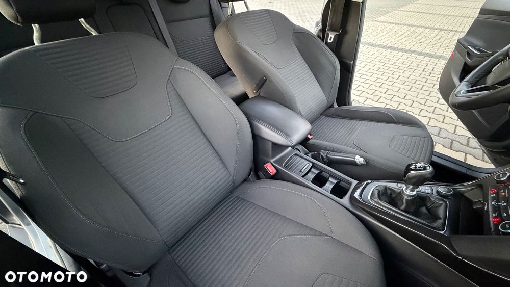 Ford Focus 1.5 EcoBoost STart-Stopp-System TITANIUM - 38