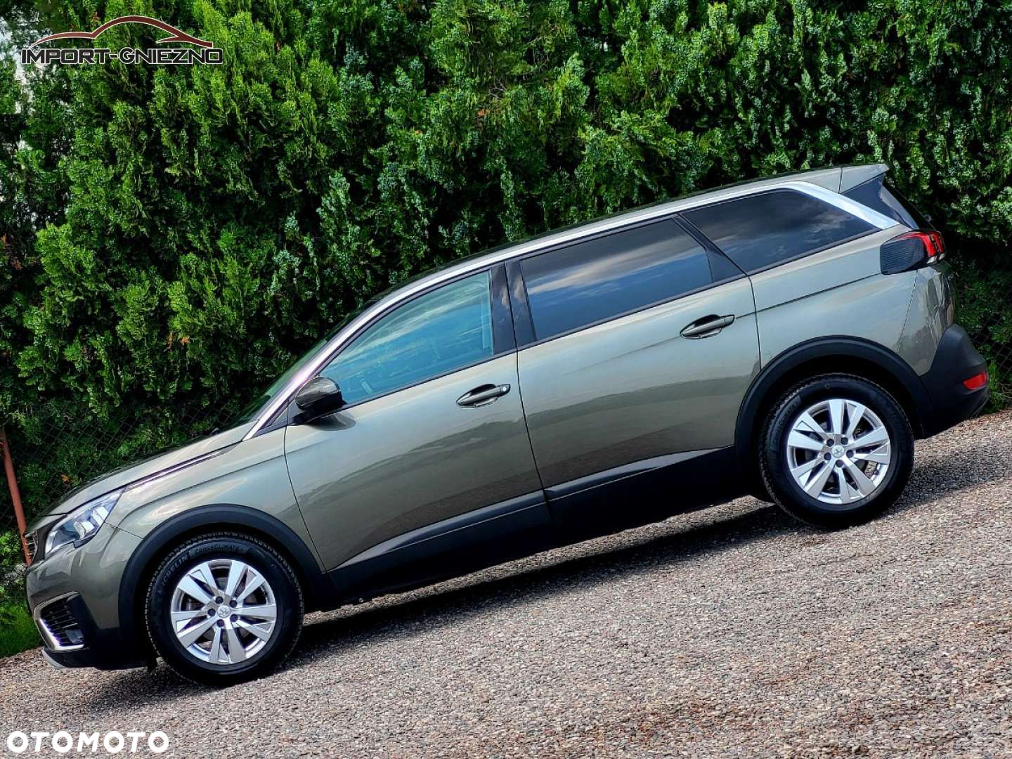 Peugeot 5008 - 22