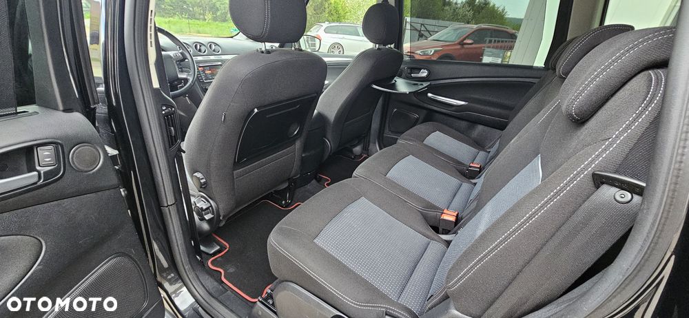 Ford Galaxy 2.0 TDCi Ghia - 11