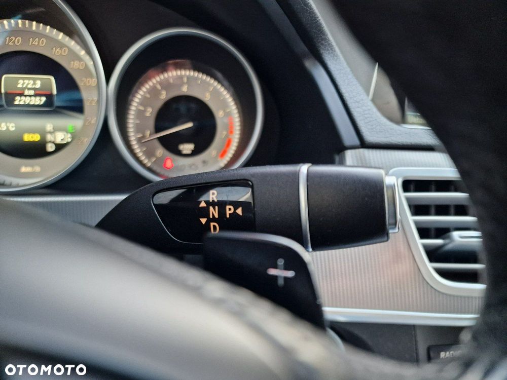Mercedes-Benz Klasa E 200 7G-TRONIC Avantgarde - 30