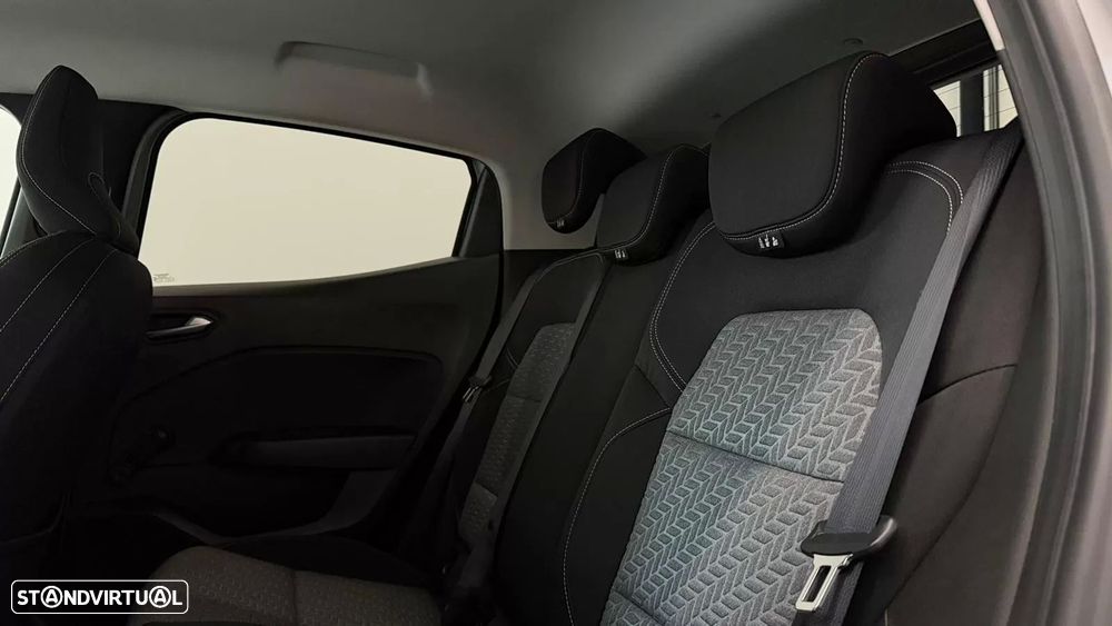 Renault Clio 1.0 TCe Evolution - 20