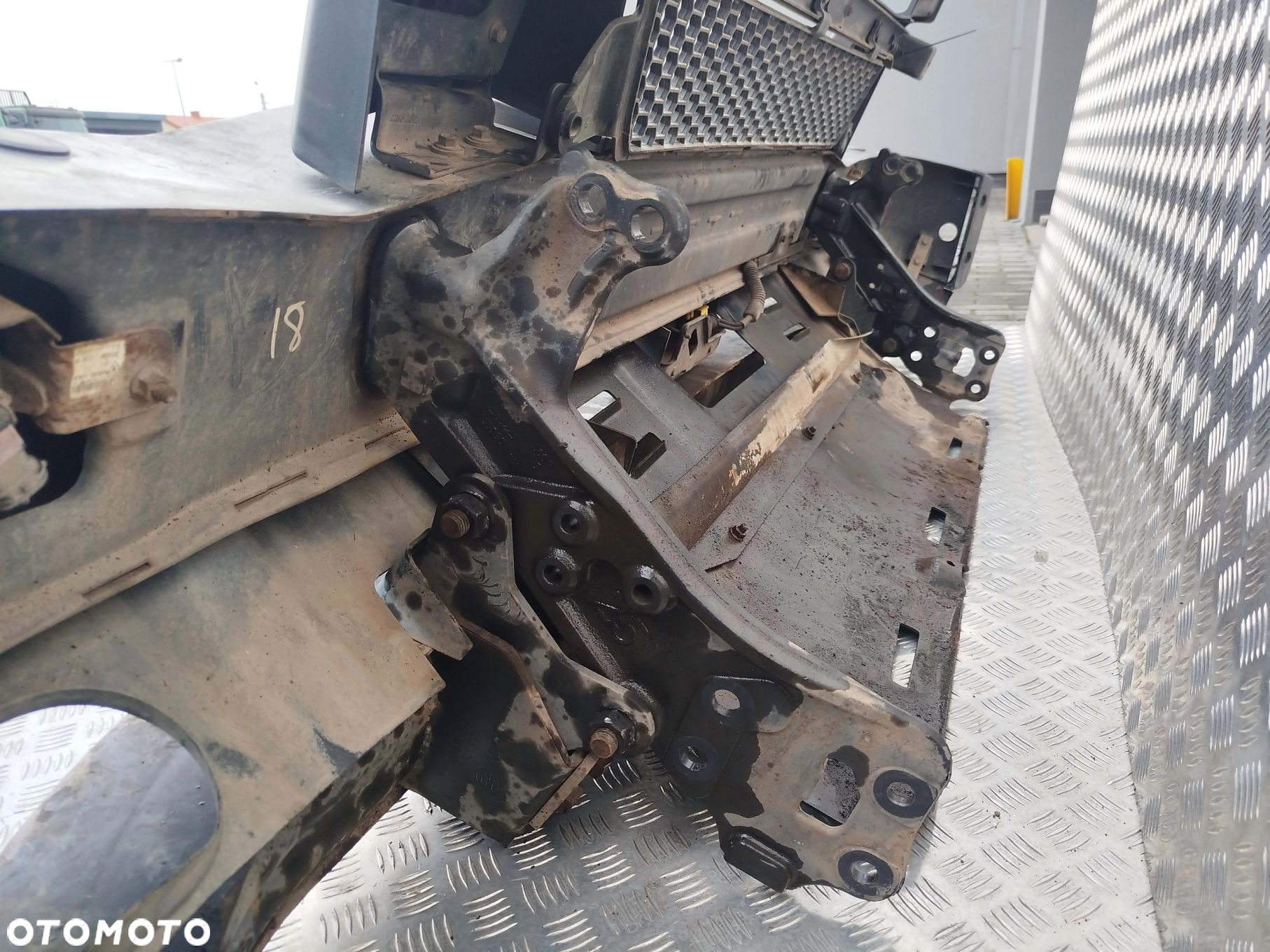 ZDERZAK BELKA ZDERZAK BUDOWLANA KOMPLETNA SCANIA XT NTG - 4