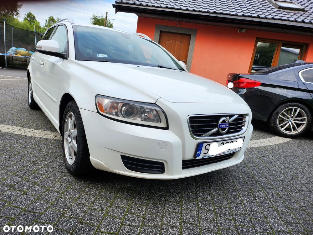 Volvo V50 - 16