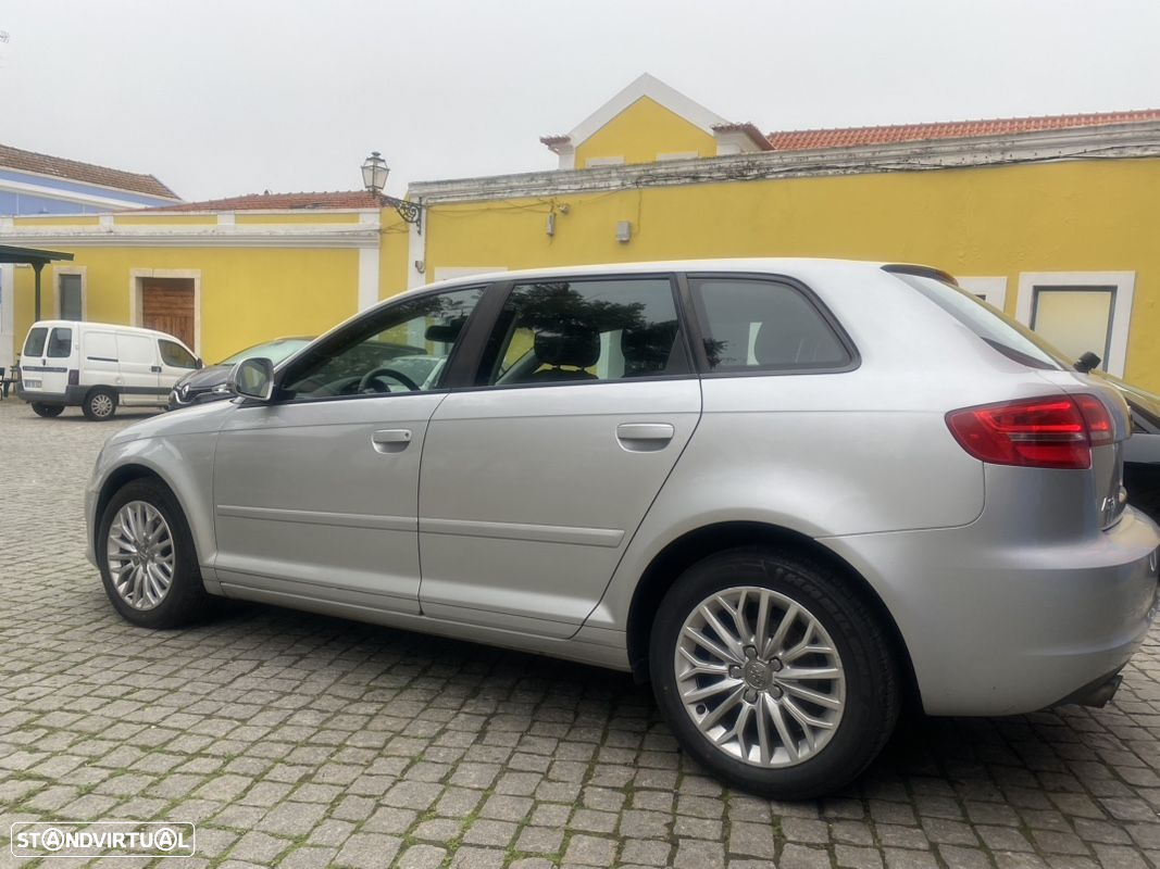Audi A3 Sportback 2.0 TDi Attraction - 6