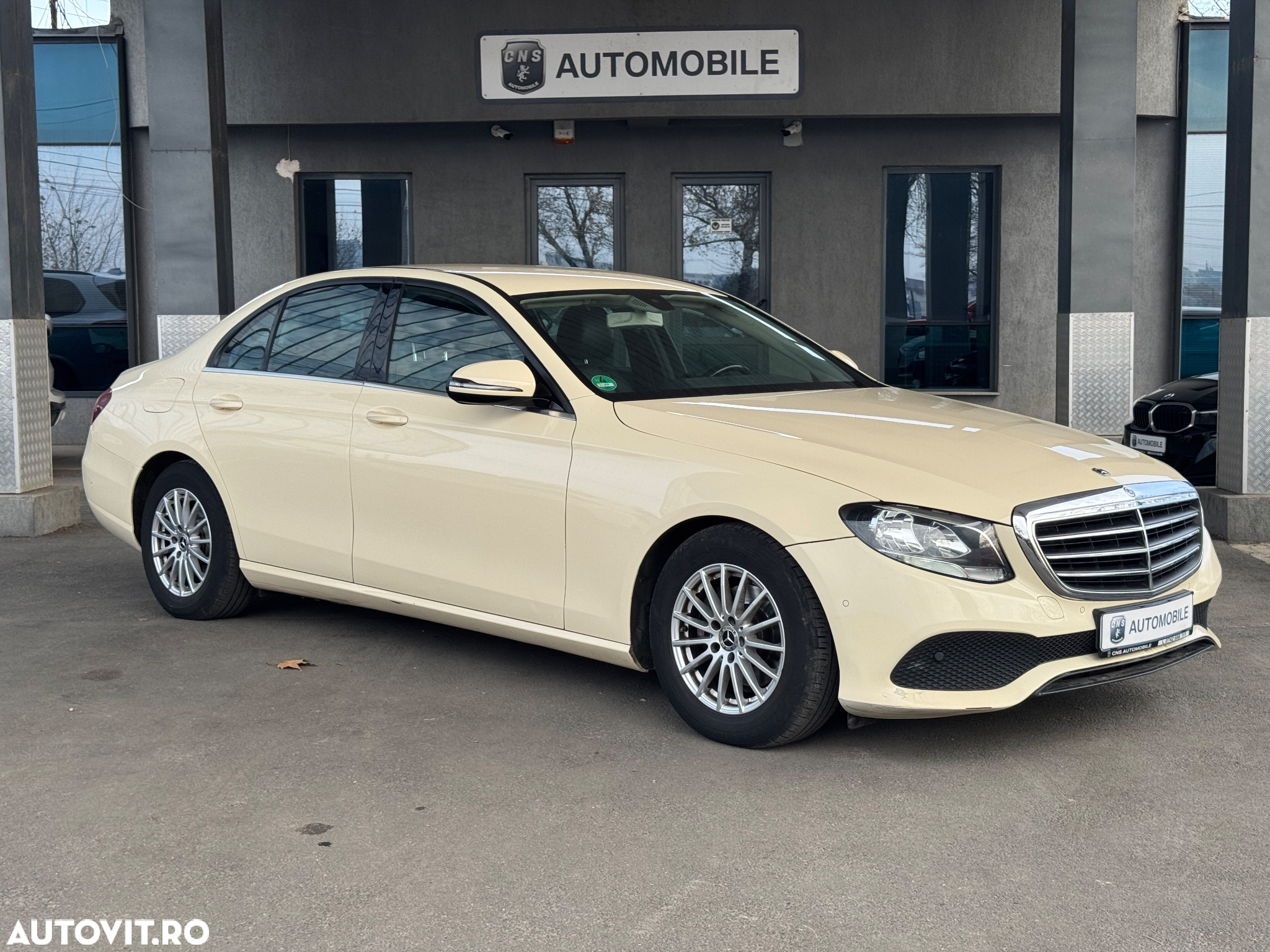 Mercedes-Benz E - 2