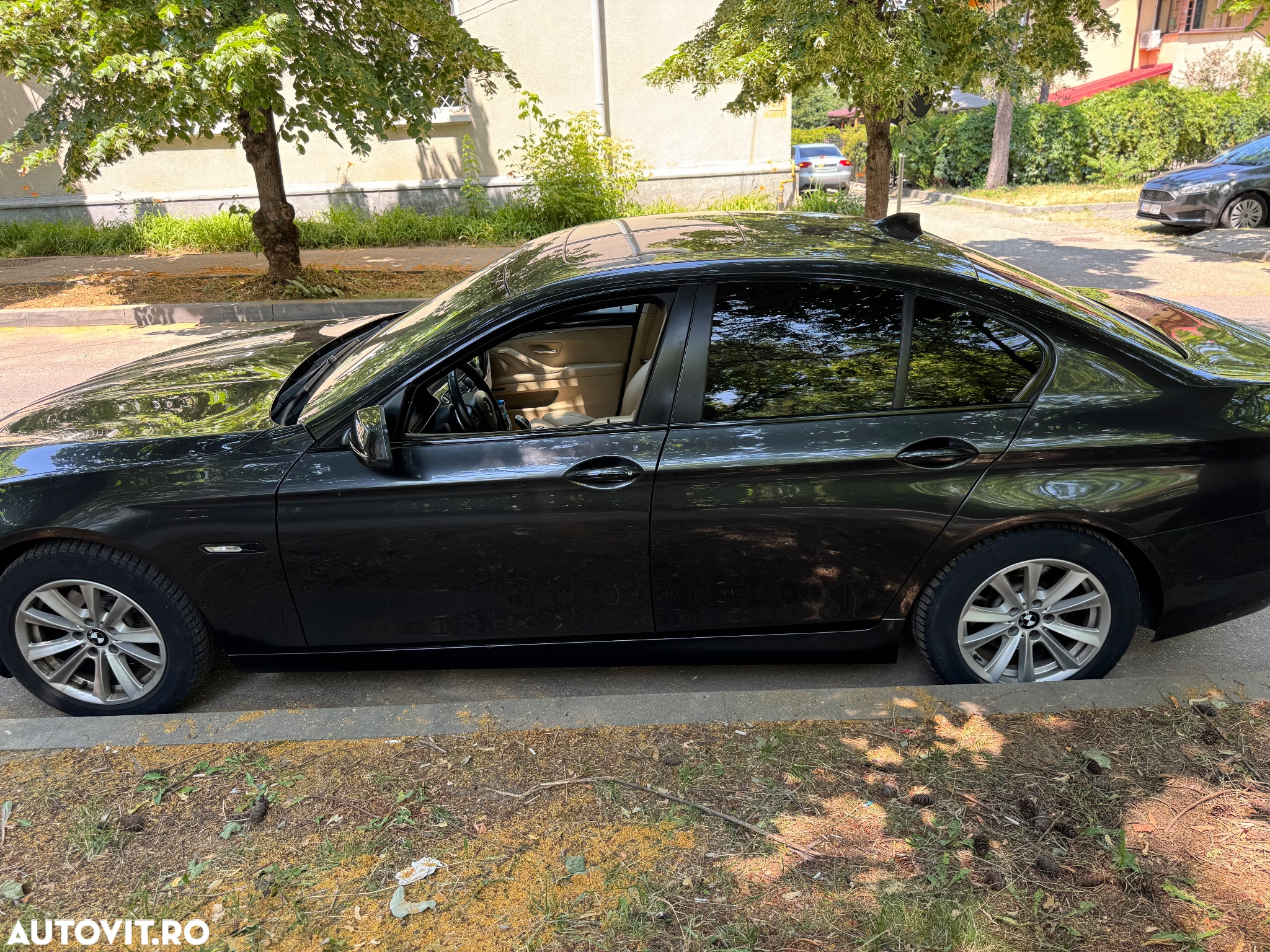 BMW Seria 5 520d - 4