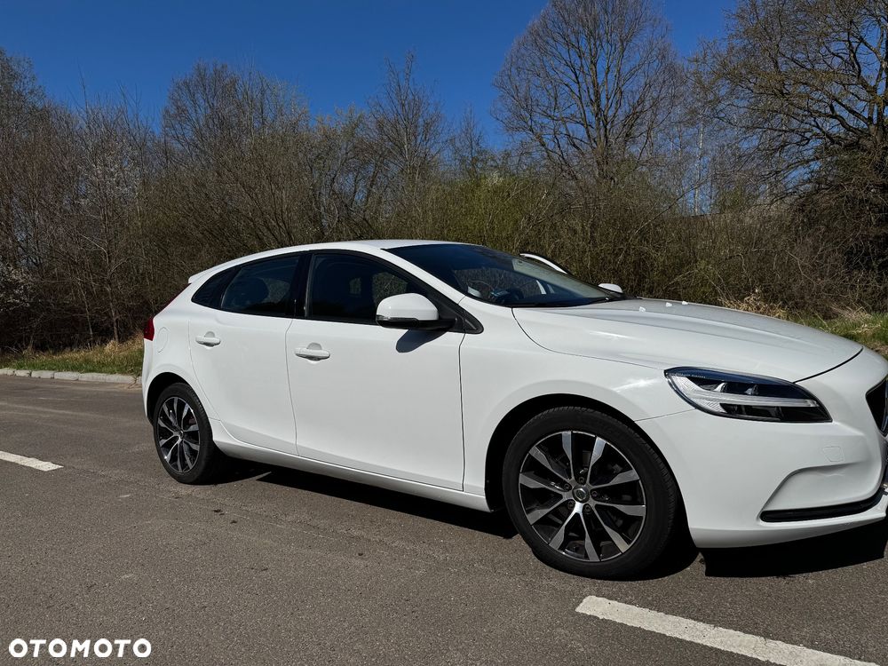 Volvo V40 T2 - 11