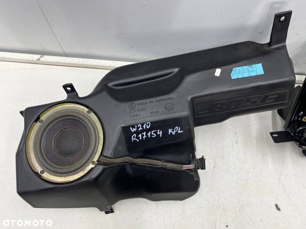 Radio Mercedes w210 95-02r. wzmacniacz audio SUBWOFEER BOSE + moduł telefonu 2108200689 a2108200135 - 3