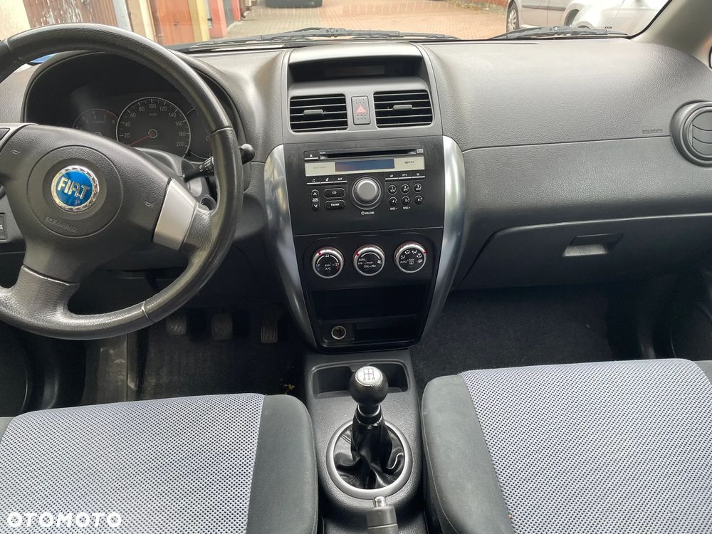 Fiat Sedici - 8