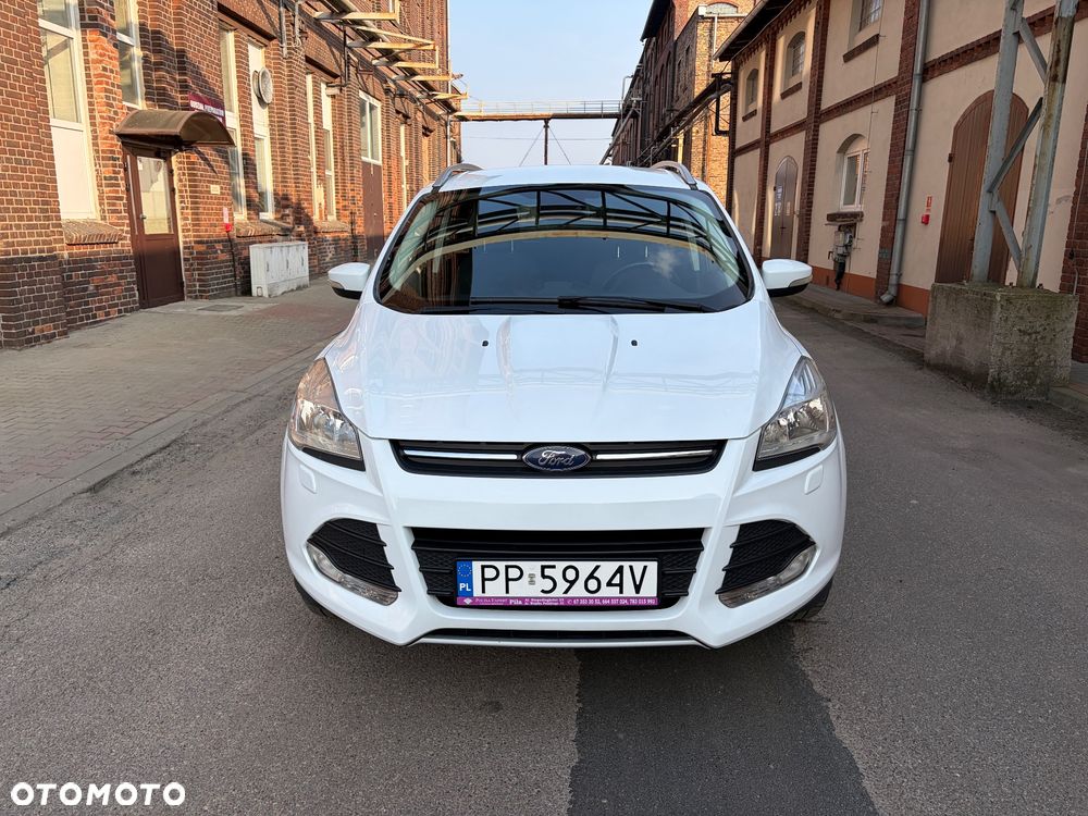 Ford Kuga 1.5 EcoBoost 2x4 Titanium - 14