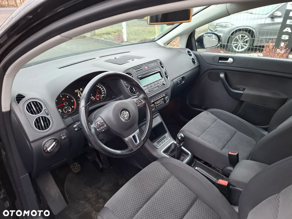 Volkswagen Golf Plus - 10