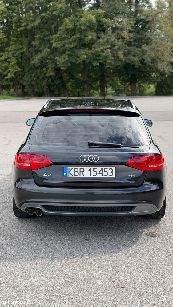 Audi A4 Avant 2.0 TDI - 5