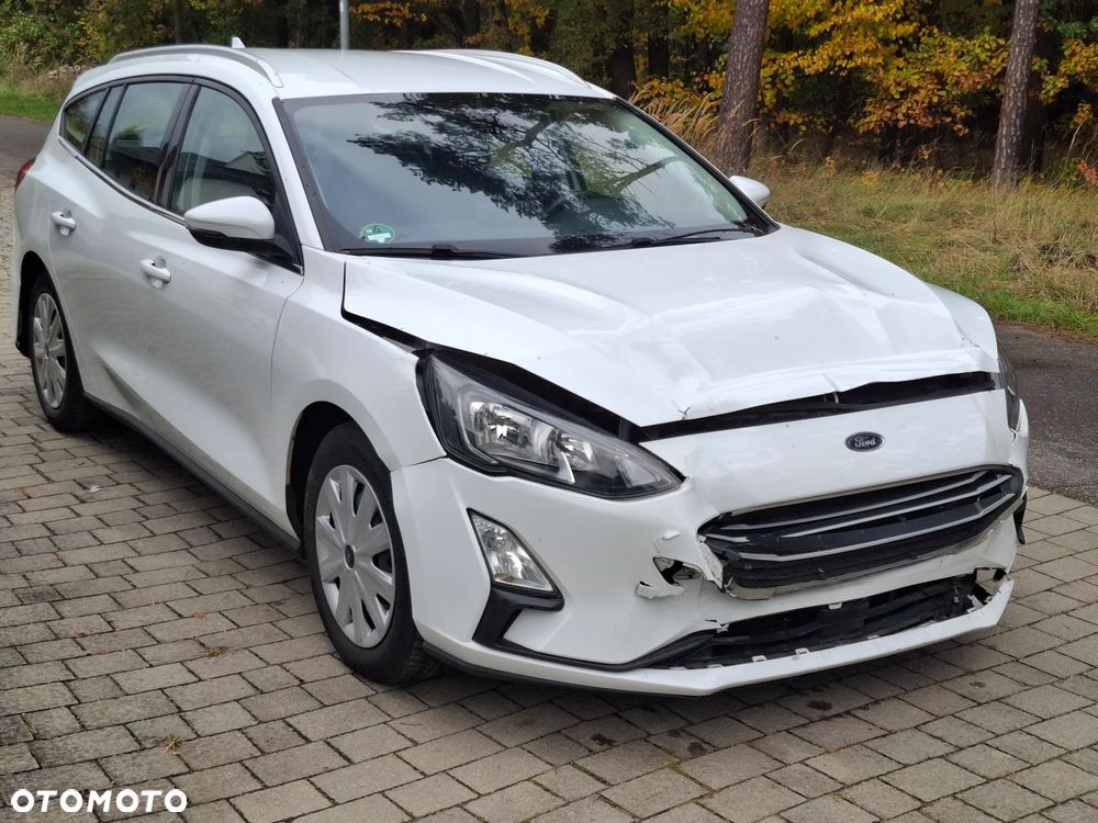 Ford Focus Turnier 1.5 EcoBlue Start-Stopp-System COOL&CONNECT - 4