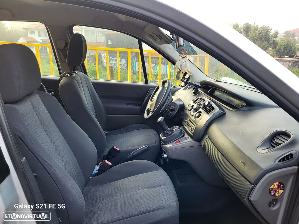 Renault Scénic 1.5 dCi Dynamique - 15