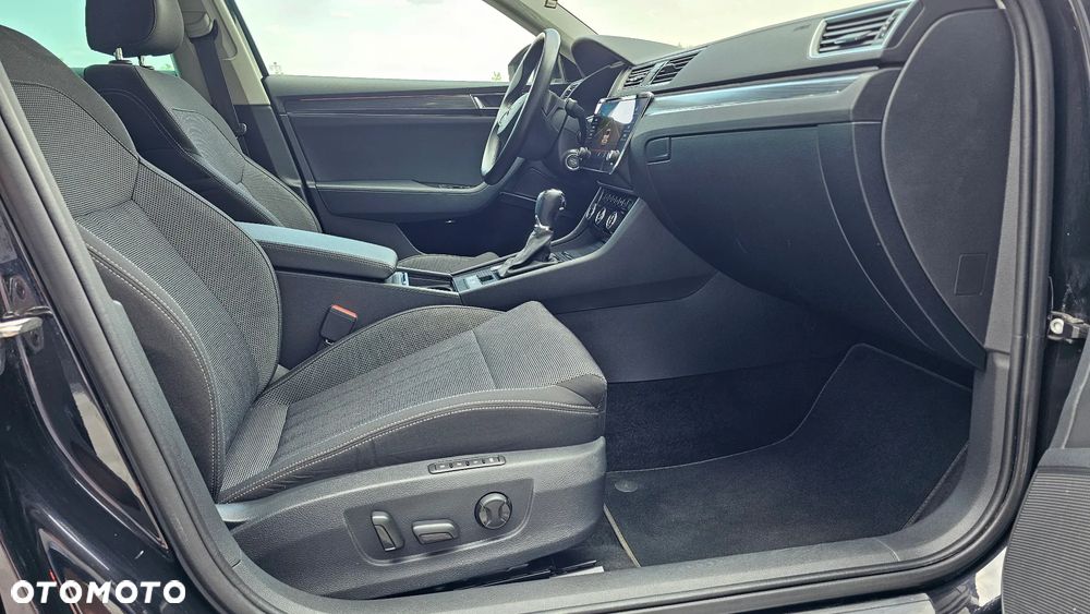 Skoda Superb 2.0 TSI Style DSG - 33