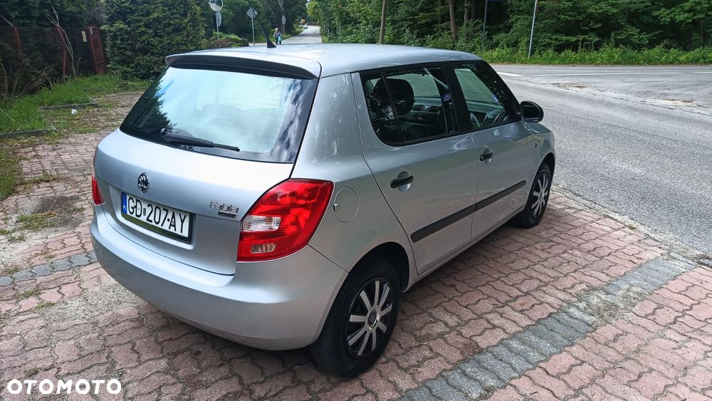 Skoda Fabia - 8