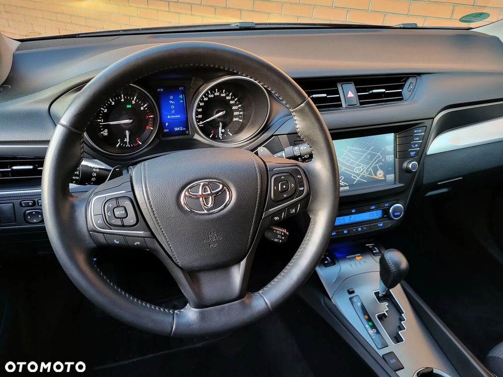 Toyota Avensis Touring Sports 1.8 Multidrive S Team Deutschland - 7