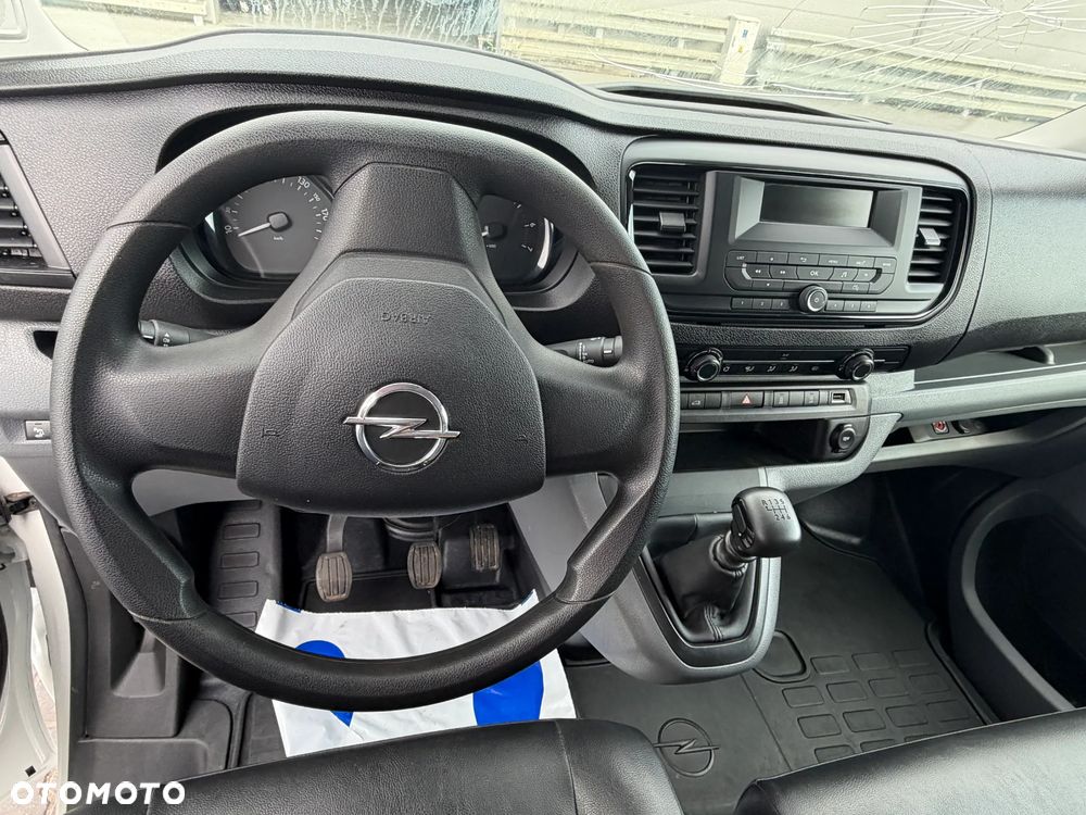 Opel VIVARO - 8