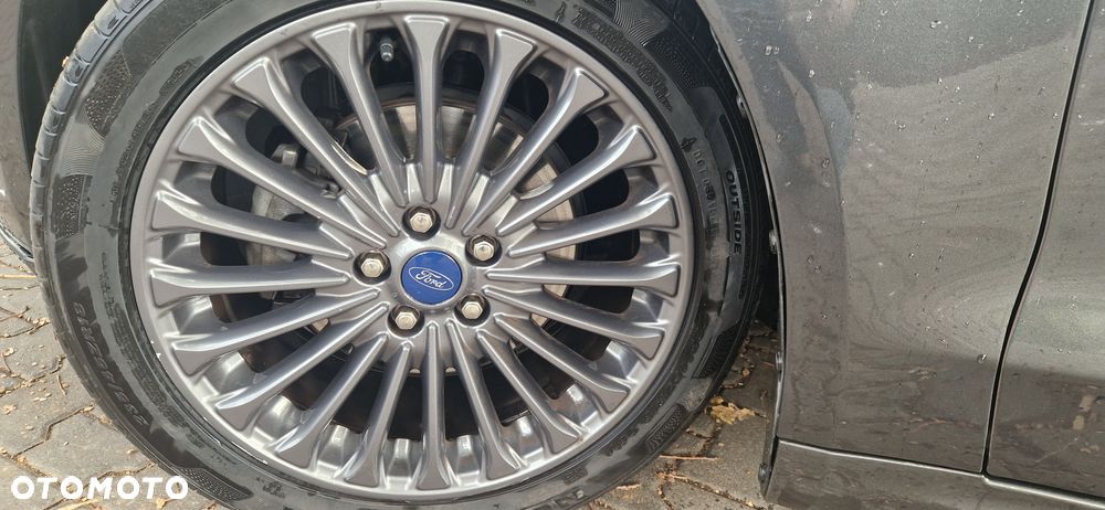 Ford Mondeo 2.0 TDCi Titanium PowerShift - 29