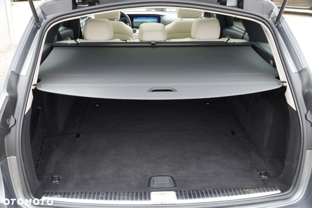 Mercedes-Benz Klasa E 220 d 4Matic 9G-TRONIC Exclusive - 22