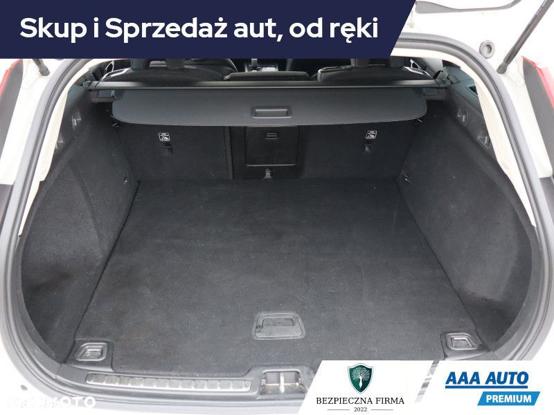 Volvo V60 - 16