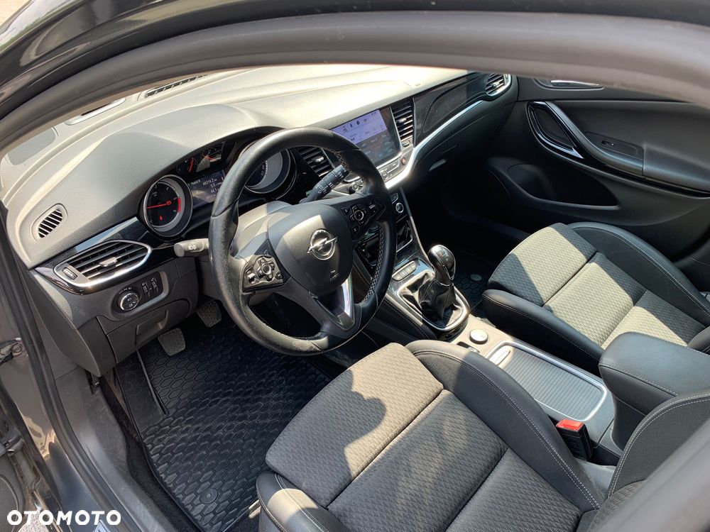 Opel Astra 1.6 CDTI Elite S&S - 8