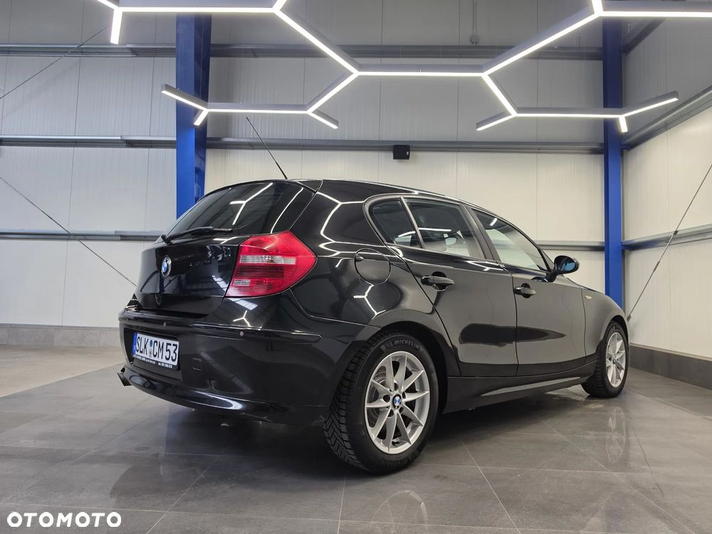 BMW Seria 1 120d DPF Edition Lifestyle - 15