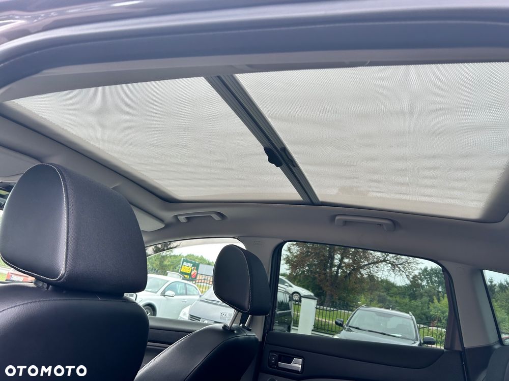 Ford Kuga 2.0 TDCi 4x4 Titanium - 38