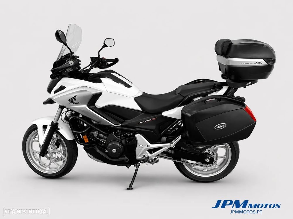 Honda NC750X DCT - 2