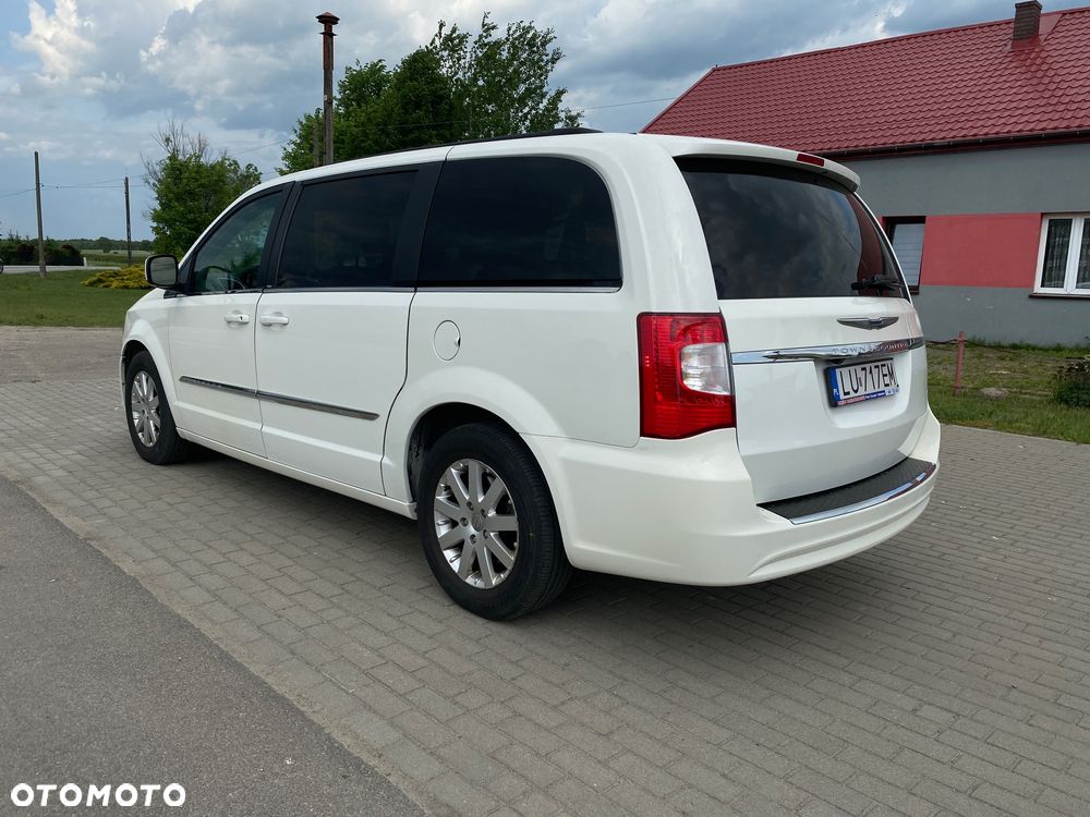 Chrysler Town & Country 3.6 Touring - 5