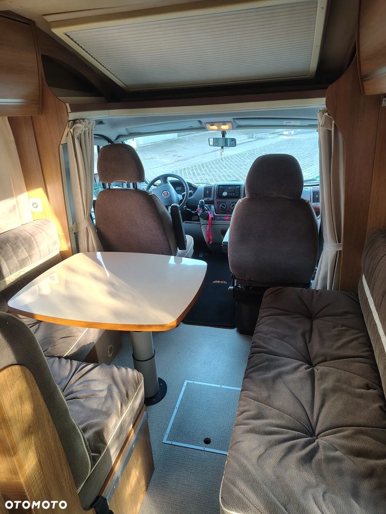 Fiat Ducato kempingowy - 10