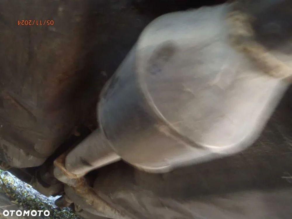 katalizator puszka mercedes w 125 w 124 3.0 bez turbo - 1