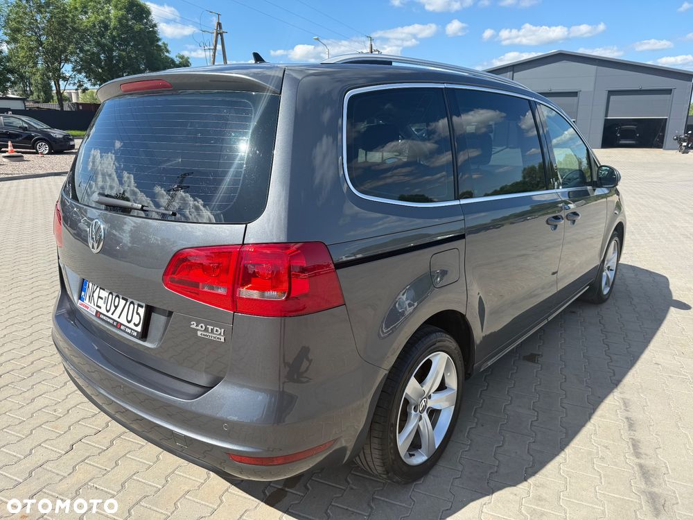 Volkswagen Sharan 2.0 TDI 4Motion BlueMotion Technology Highline - 12